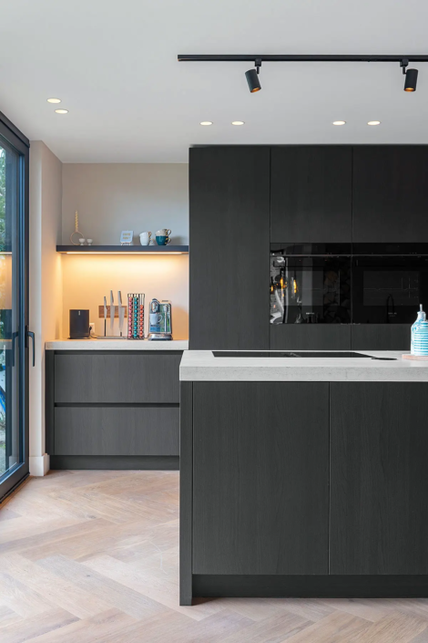 Moderne keuken in De Lier | HV Keukens